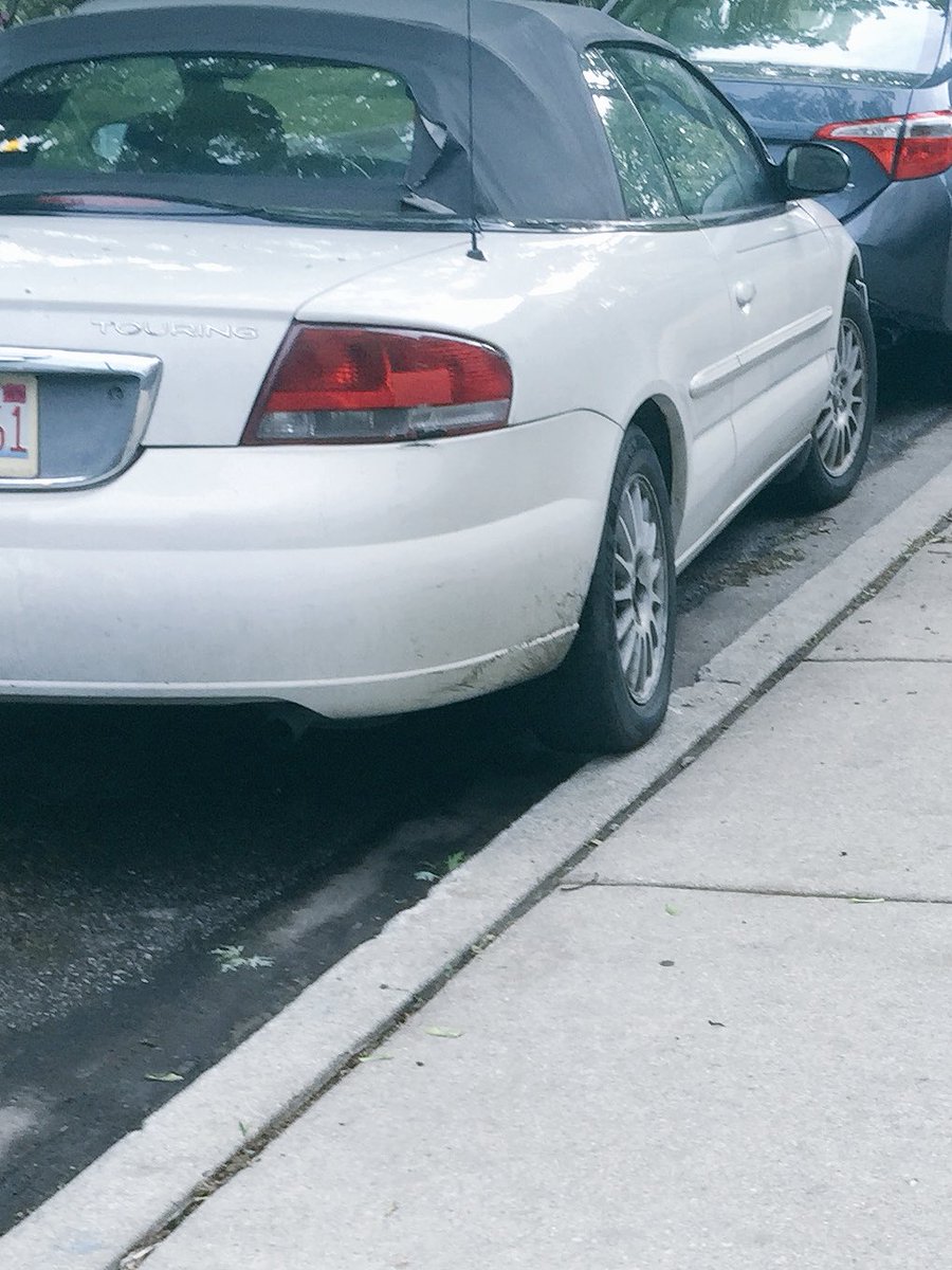perfectpark3r's tweet photo. Once you go curb... #you #parkoncurb https://t.co/5hoIZMxnj0