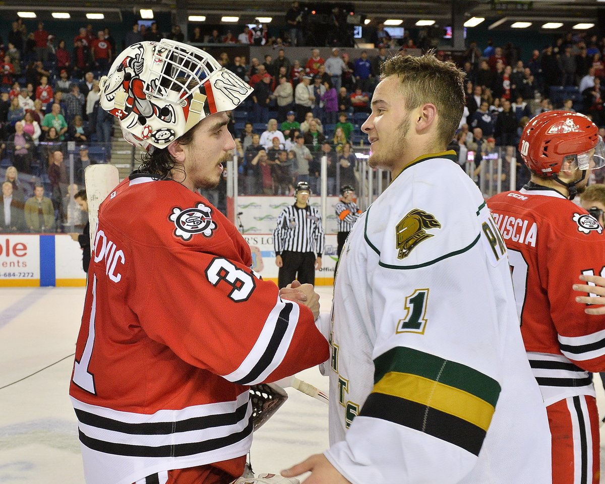OHLHockey's tweet photo. Selfies, snapshots, and championship memories.

GAME 4 GALLERY: https://t.co/OVV3587soP

#OHLPlayoffs #LDNvsNIAG https://t.co/yzcQsYlfuD