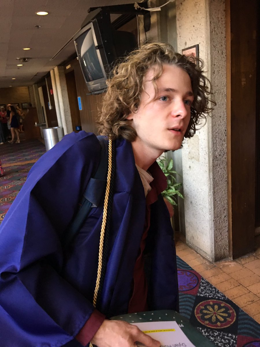 Hutchdvm's tweet photo. Congrats Dylan!
Not all that explore are lost #cosgrads2016 https://t.co/H7cVq8zJre
