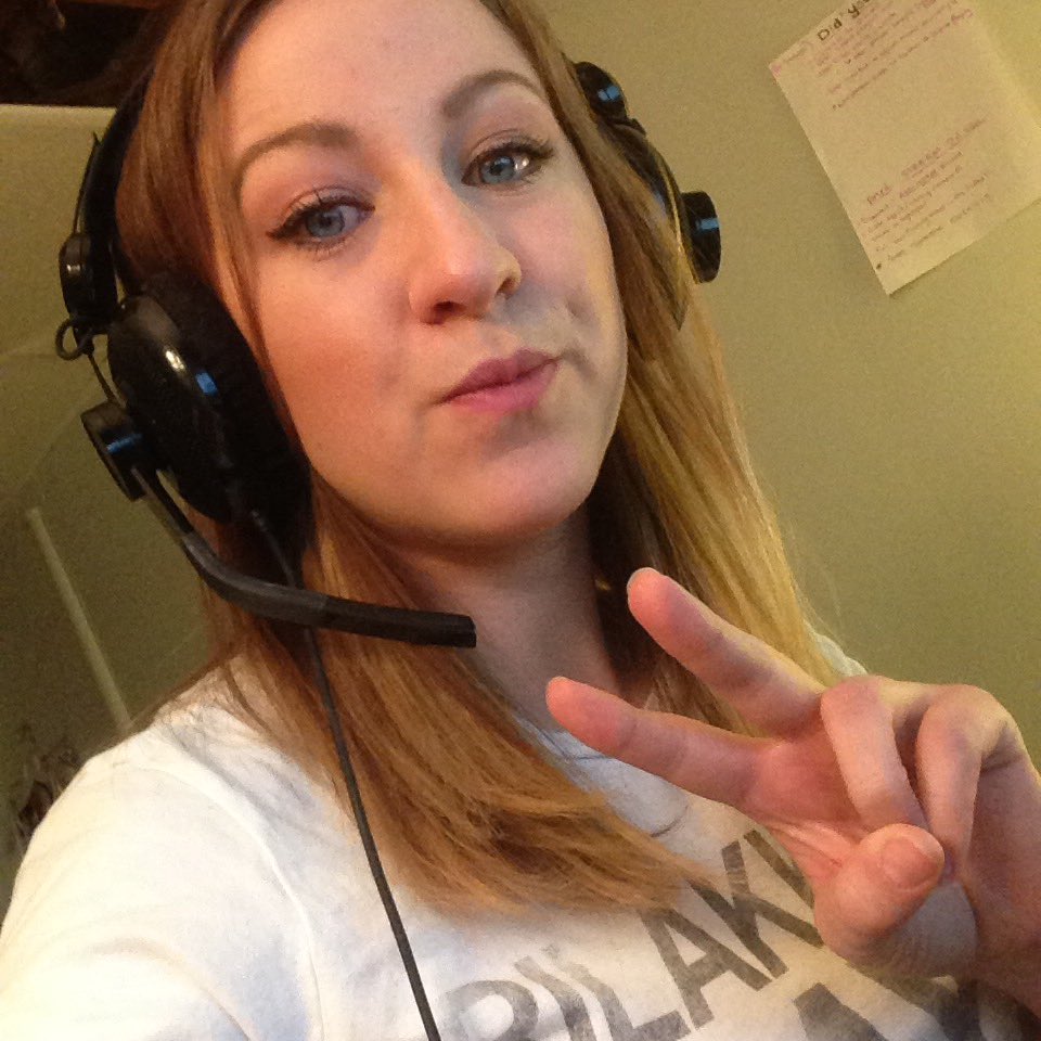 DaraDef_'s tweet photo. Gunna play some @CAH come hang out. https://t.co/sghcAtpDqO #supportsmallstreams @CANstreamers #twitch https://t.co/g4h8bSwQbq