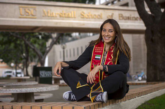 GeoffreyBaum's tweet photo. @USC a rare open door for transfer students. Well done President #maxnikias #leadership  https://t.co/OBJ5yD36y7 https://t.co/1dYWtMfVdH