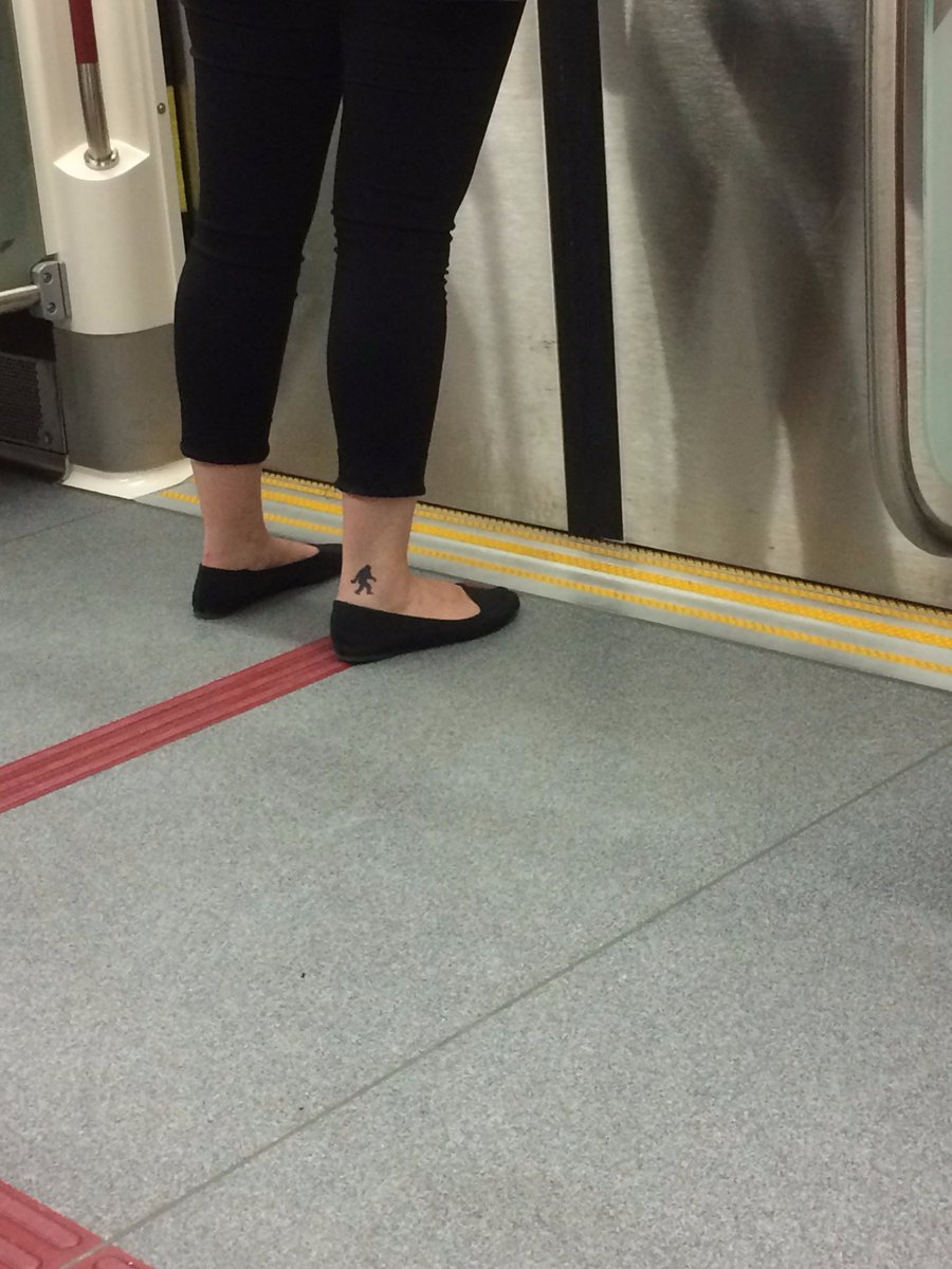 RobertsonCrusoe's tweet photo. @SaintBigfoot An adept of the Order glimpsed on public transit. #markofthebest https://t.co/eJFS5vDOmn