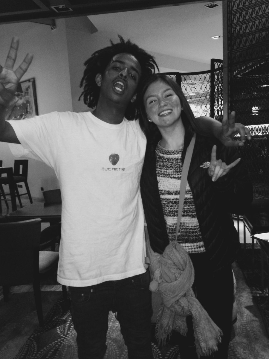 ohmagconbiebs's tweet photo. @Tez MI AMOR❤️🇨🇱 #thewave https://t.co/nhYsGOf0IC
