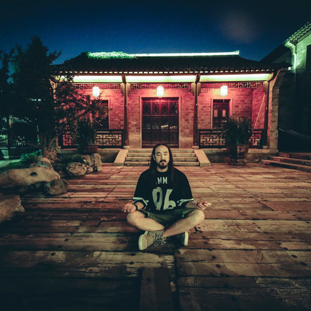 #zenaoki #25. The Chinese Vibes Meditation. Men Dong, Nanjing China. May 5, 2016. https://t.co/3RPmGP9X7f