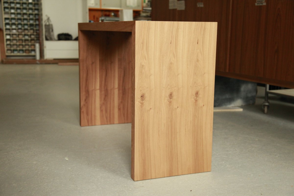 LonghinLab's tweet image. #Consolle in #rovere
(1500x950x500x60)

"Nella mia #vita precedente ero una #bricola, ora una #consolle a #Padova"