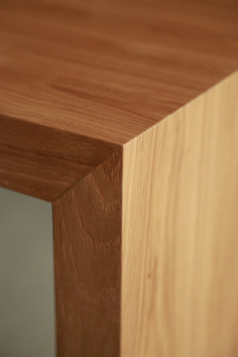 LonghinLab's tweet image. #Consolle in #rovere
(1500x950x500x60)

"Nella mia #vita precedente ero una #bricola, ora una #consolle a #Padova"