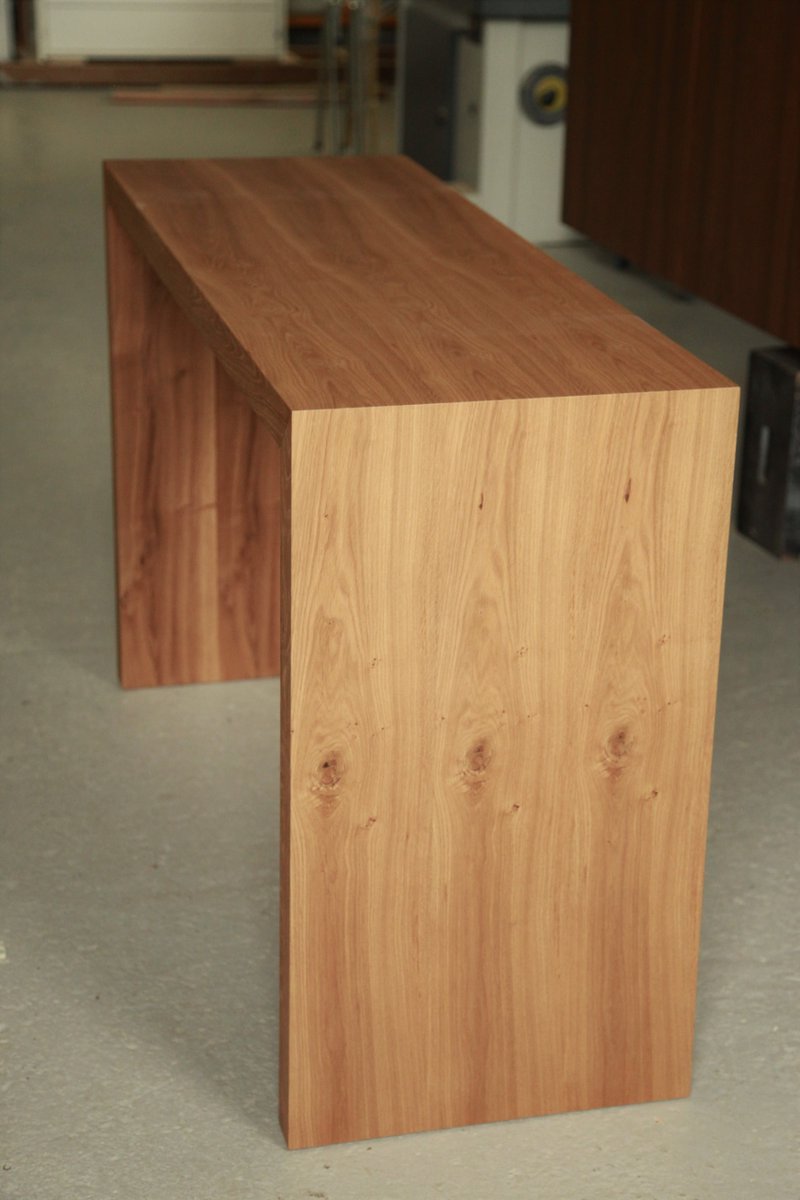 LonghinLab's tweet image. #Consolle in #rovere
(1500x950x500x60)

"Nella mia #vita precedente ero una #bricola, ora una #consolle a #Padova"