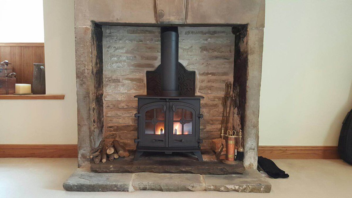 yorkshirestoves's tweet photo. @yorkshirestoves completed installs from this week. Stoves used: @YeomanStoves @Drugasar_UK @HunterStovesGrp https://t.co/OxxgjCeJW6