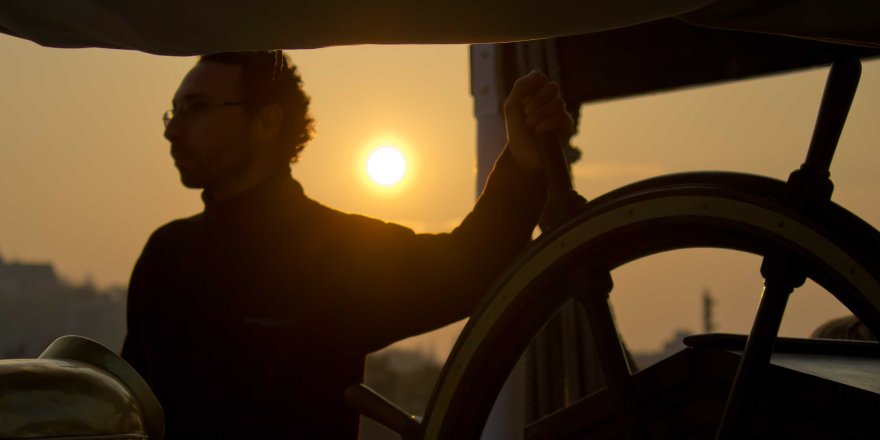 MuseuMaritim's tweet image. El curs de Navegació costanera et portarà a bon port! 20 i 21 de maig al #planetari de l'MMB mmb.cat/activitats.php…