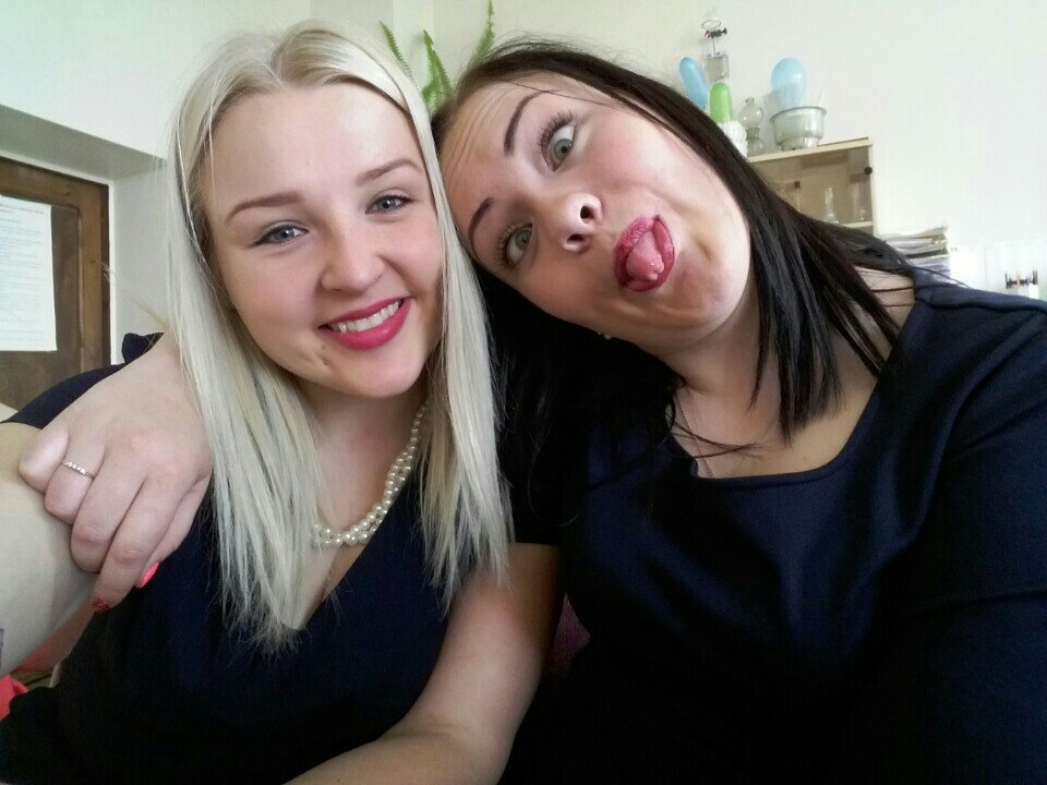 LBeinerte's tweet photo. Par to pēdējo pēdējo zvanu. 🎊🎊 (@ Bauskas Valsts ģimnāzija in Bauska, Latvia w/ @mon_ce2) https://t.co/aWtZDPs8d1 https://t.co/FU2RoXlrAO