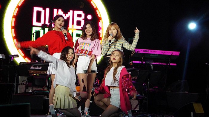 Baejoohyunews's tweet photo. [FANCAM] 160507 #REDVELVET #레드벨벳 #KTMF2016
https://t.co/nCdZP8YhFN
https://t.co/7Md82muNOu
https://t.co/ExFz1kWweB https://t.co/Y8x4lnb5fw