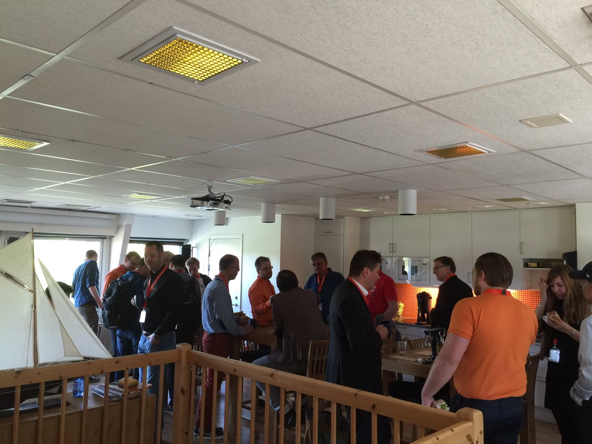 SolidEngineerAB's tweet photo. Fullsatt på #3dprintingfrukost på @SolidEngineerAB https://t.co/QtmlmEnEDV