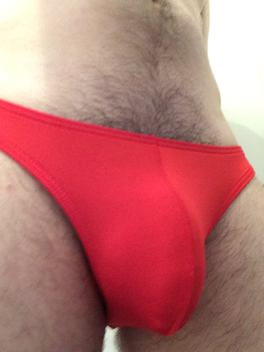guyswholiketo's tweet photo. @Fabwelder65 @DabsUndies @ergowear Skimpy day here too #pantsoftheday #microbriefs #teambriefs https://t.co/BViv0g4ptl