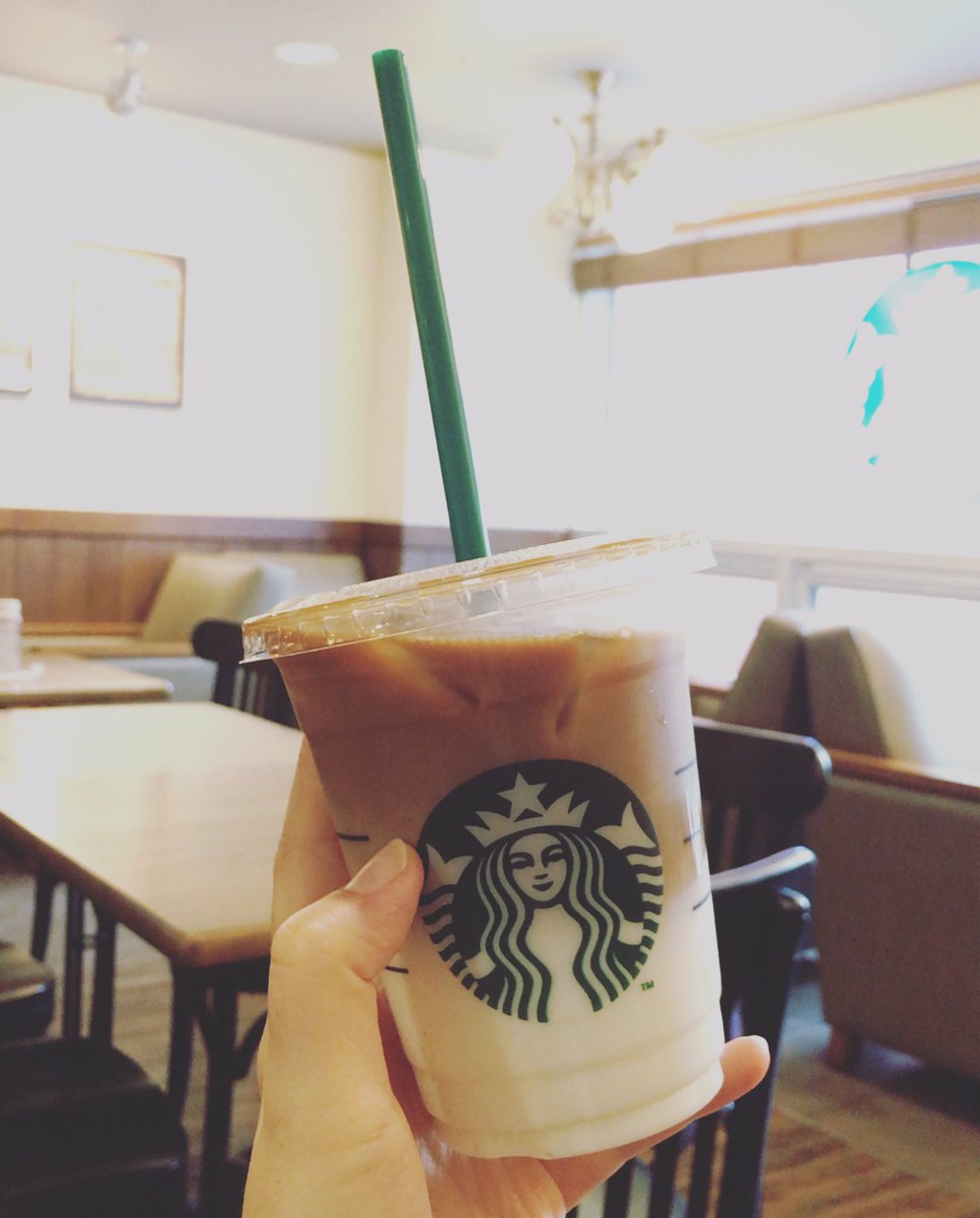 Yukkitten's tweet image. 오늘도 돌체라떼👻👻👻 #DolceLatte