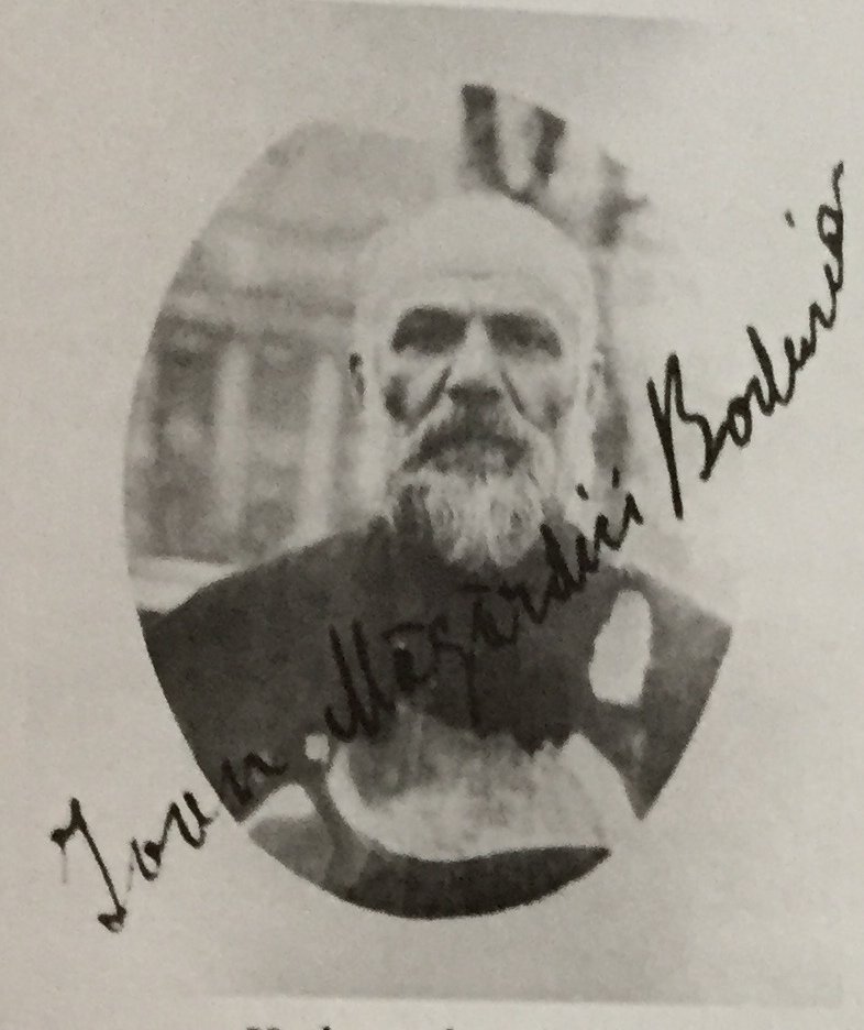 Magardici Bodurian, Bardizaglı bir rahip. (d. 1898, ö. 1960) 1915'e dair anılarını 'Kırmızı Ay' adlı kitapta yazmış.