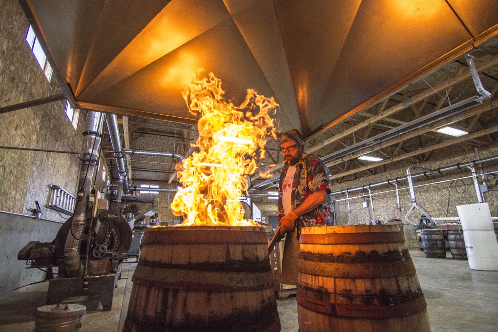 RogueAles's tweet image. We&apos;ve been crafting our own barrels since last year. We&apos;re aging something in them. #RollingThunderbw