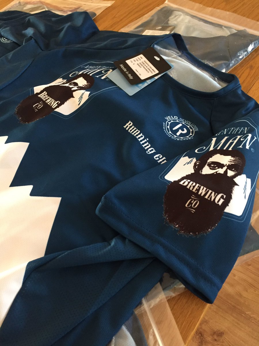 VeloRevolution's tweet image. Running Items - yes we can. #runSharp #welcomeToOurWorld