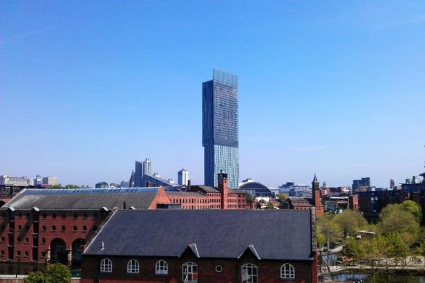 BIG #sunny #Fridaythe13th waves  <a href="/harris_group_uk/">Victoria Harris</a>   <a href="/BroadoakUK/">Broadoak Basements</a> @soundsgreat_uk <a href="/ILoveMCR/">I Love Manchester</a> @oldbedians <a href="/DrakeAndCo/">Drake & Co</a>