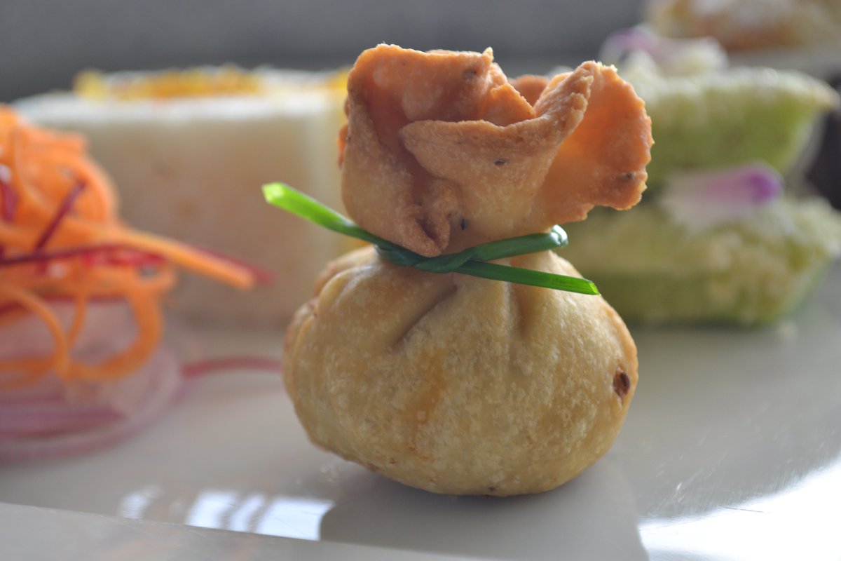 TajLandsEnd's tweet image. At #AtriumLounge, you can enjoy a nostalgic #BandraHiTea just like the English did!

Call 022 6668 1234 for details