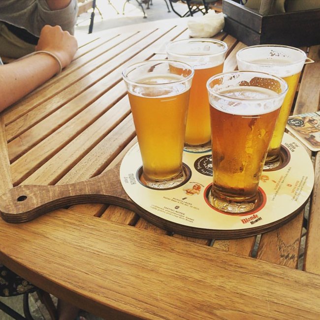 Four beers at once? That's a paddlin'! And a damn good way to spend a Friday night. #craftbeer #beerflight #tgif