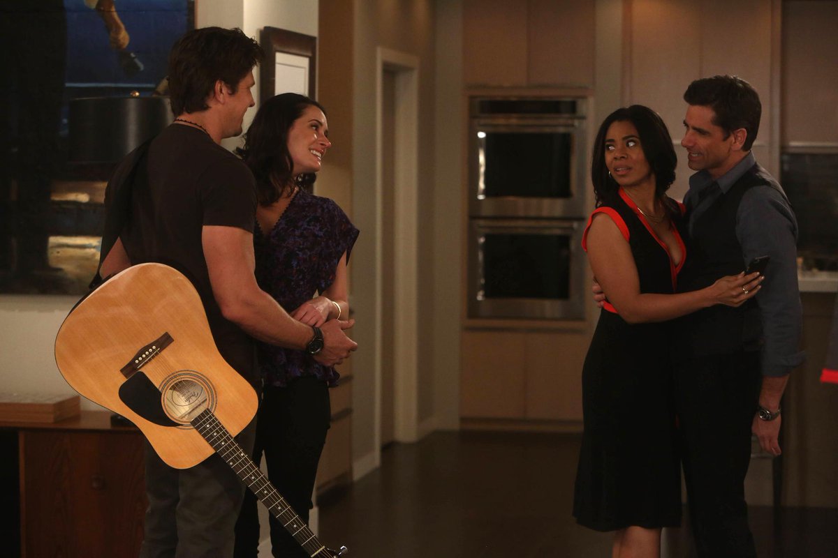 Watch the season finale of #Grandfathered online: fox.tv/WatchGrndfthrd