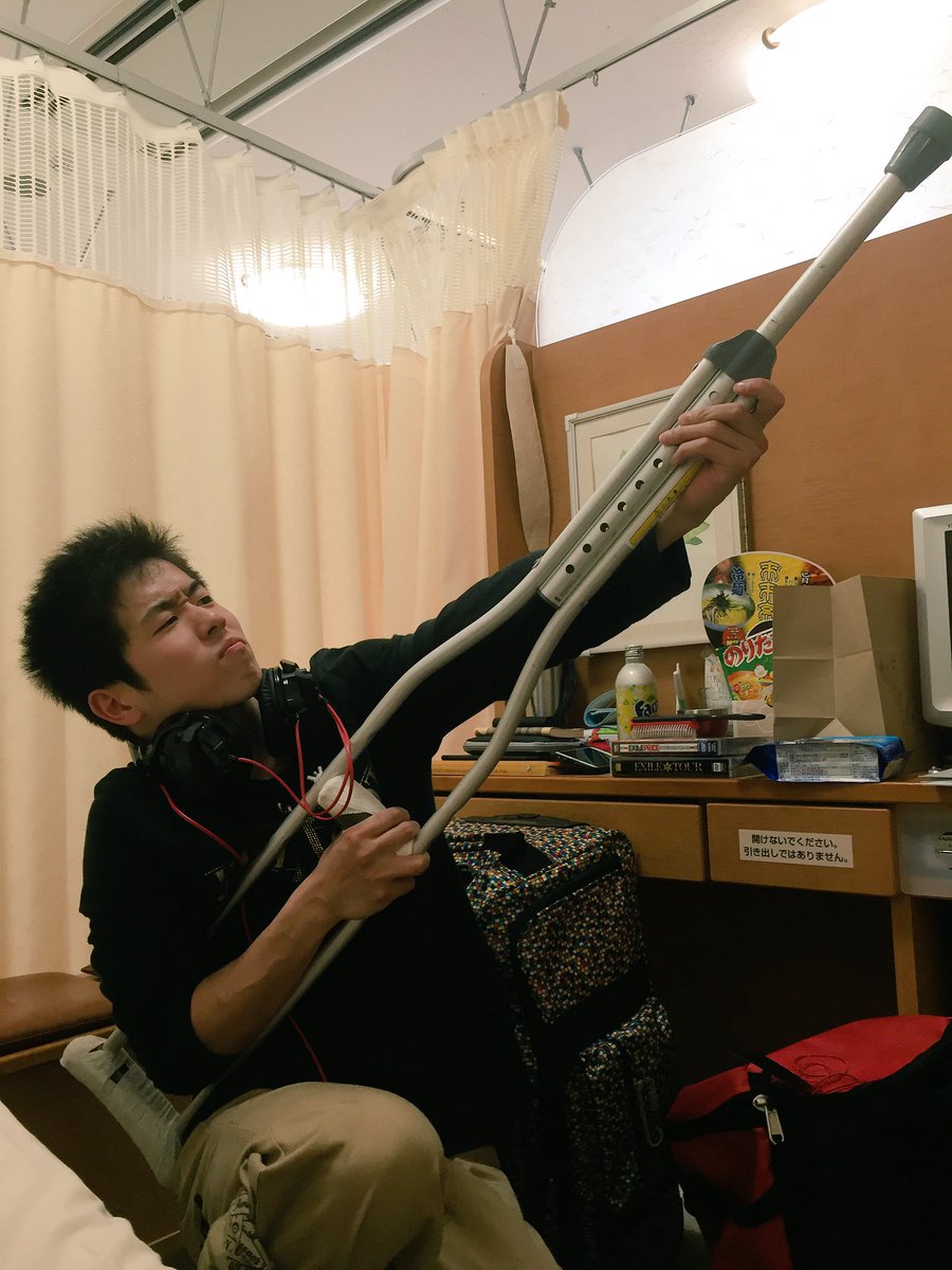 ex_rg's tweet photo. 田川キングダムの王が遠路遥々お見えになられた。お見舞いありがとう。
#SOUKING #後輩 https://t.co/89kdA9koW8