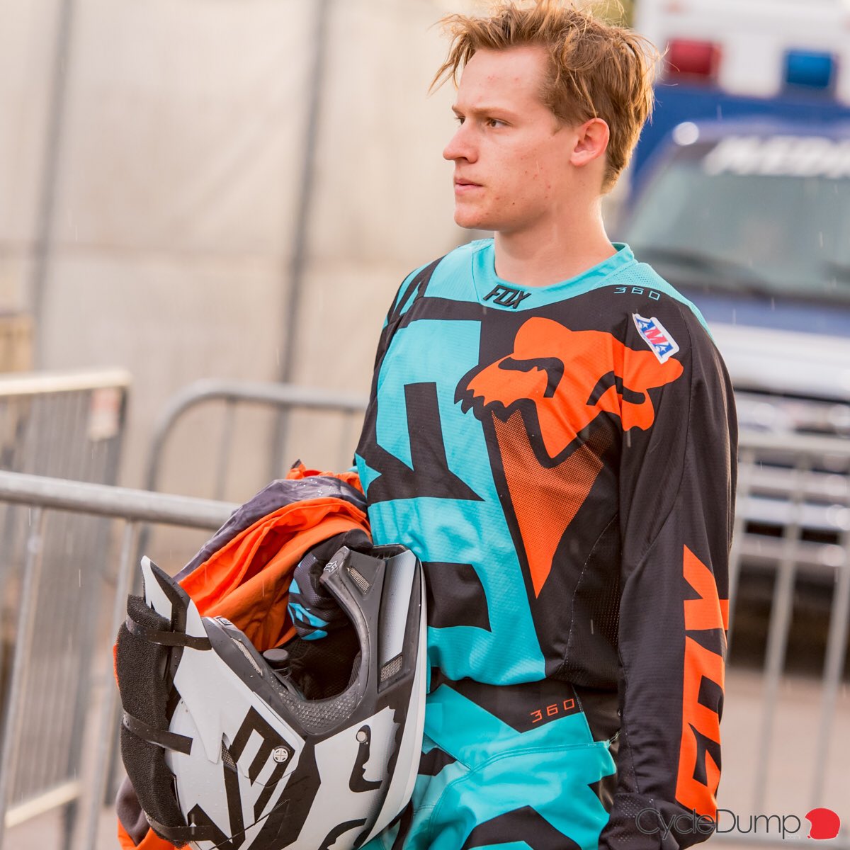 CycleDump's tweet photo. AFTER-@dakotaalix37
#Supercross #SX #AMASX
#SXonFox #SupercrossLive
#CycleDump
—
@mtfmx @kortiz108 https://t.co/uwIrRciUaB