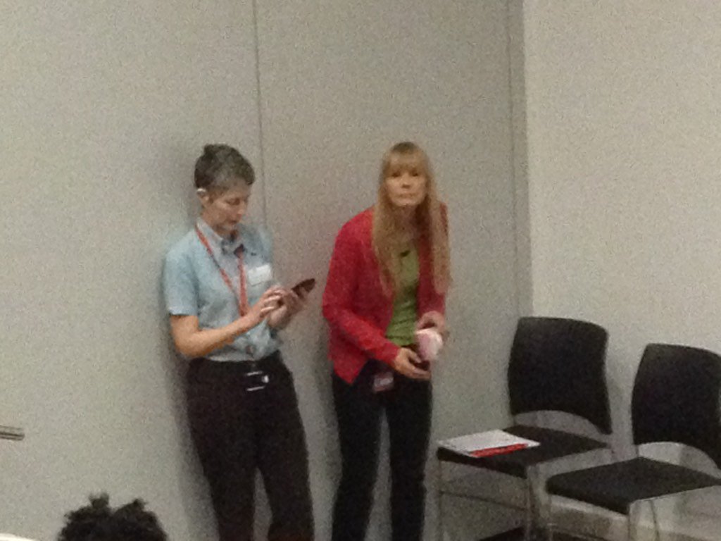 SWMtweet's tweet photo. Commencing #gradex2016 with @drruthswetnam & @ProfFionaTweed from @StaffsGeography discussing matters... https://t.co/5w0mrjBsrS