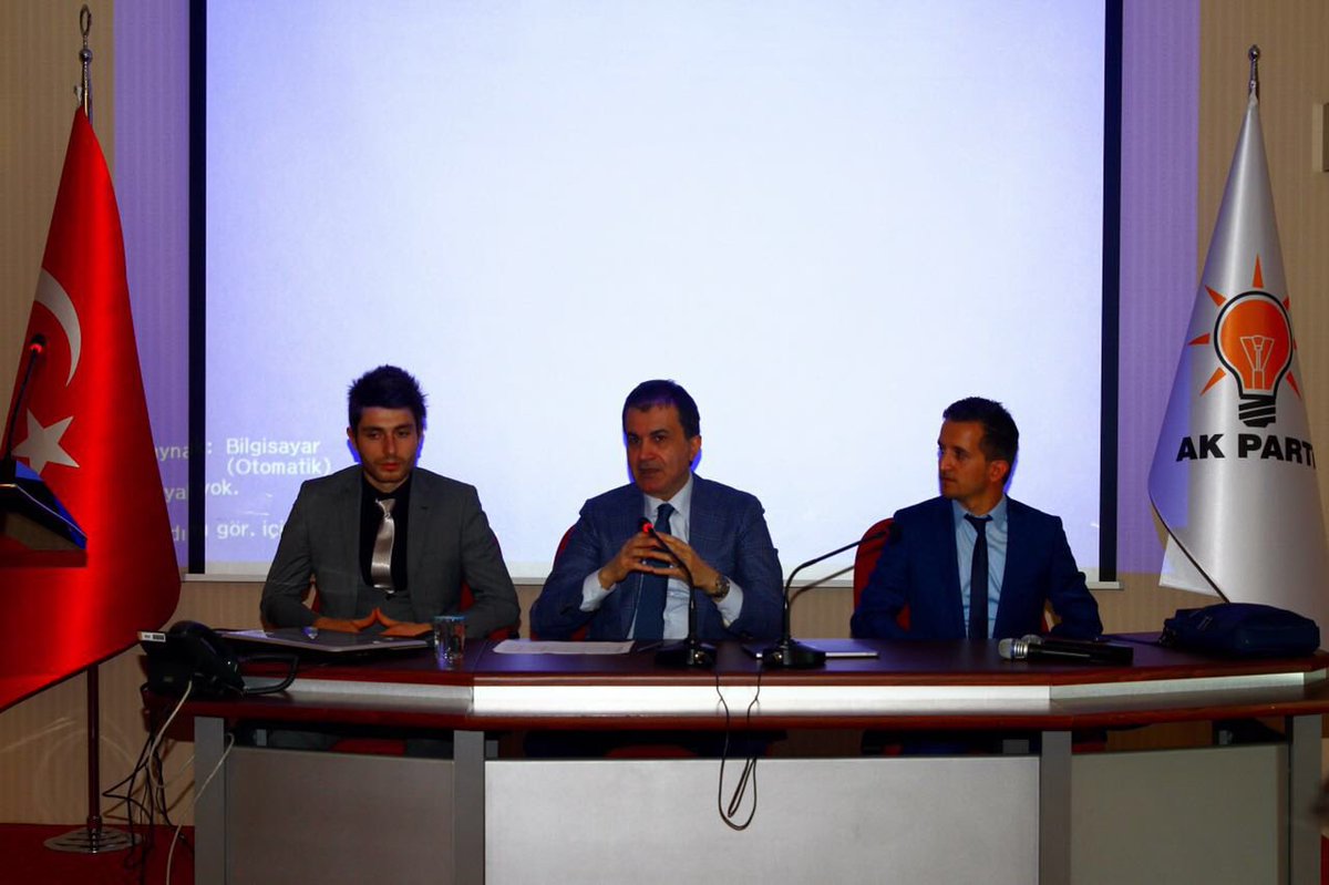 omerrcelik's tweet photo. Medya ve Tanıtım Başkanlığı iletişim dersleri devam ediyor.. https://t.co/0E28P2MGaZ