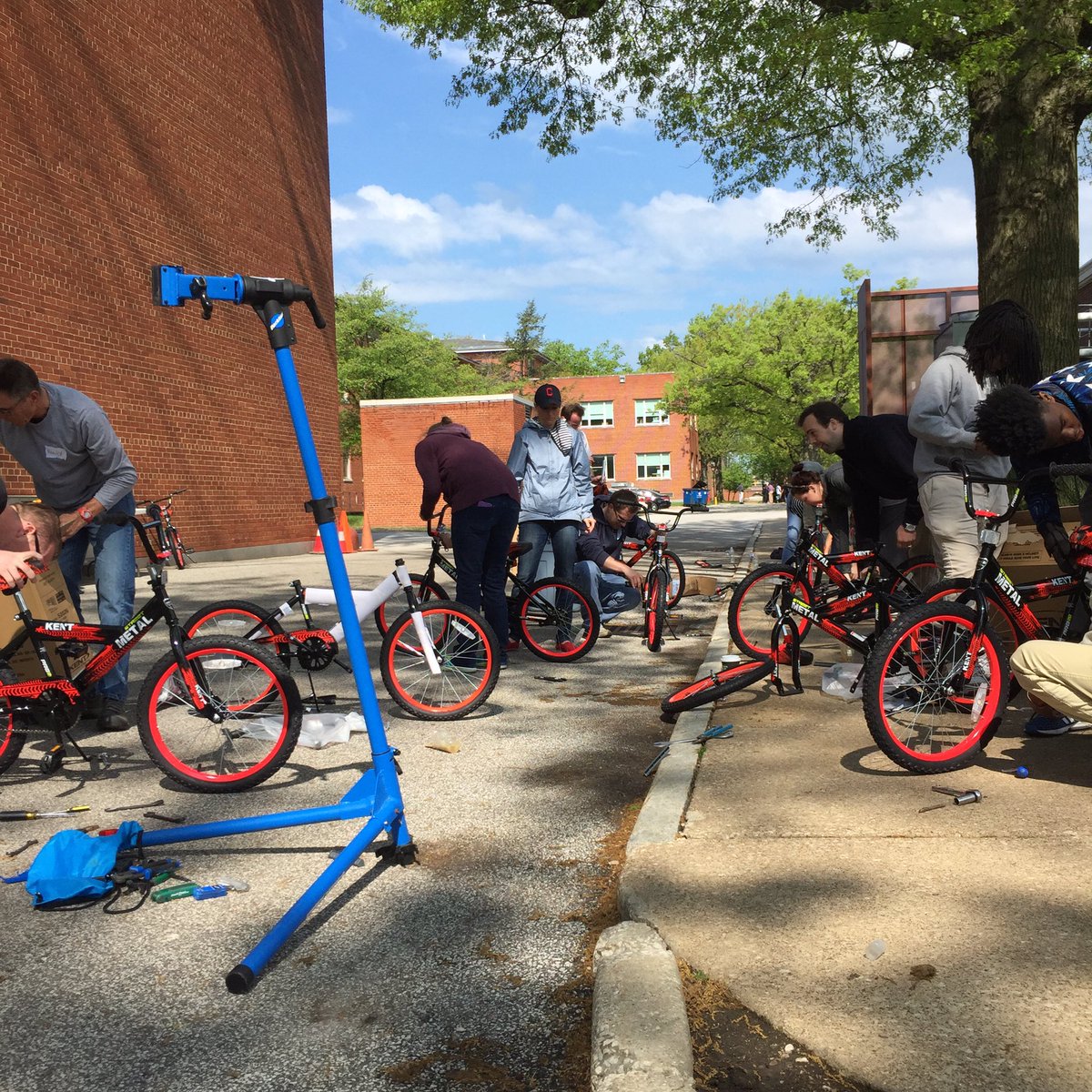 CLESports's tweet photo. The @NEO_Cycle Urban Youth Initiative bike build is rolling at Nela Park! We'll build 120 bikes today. https://t.co/E4wns9w23N