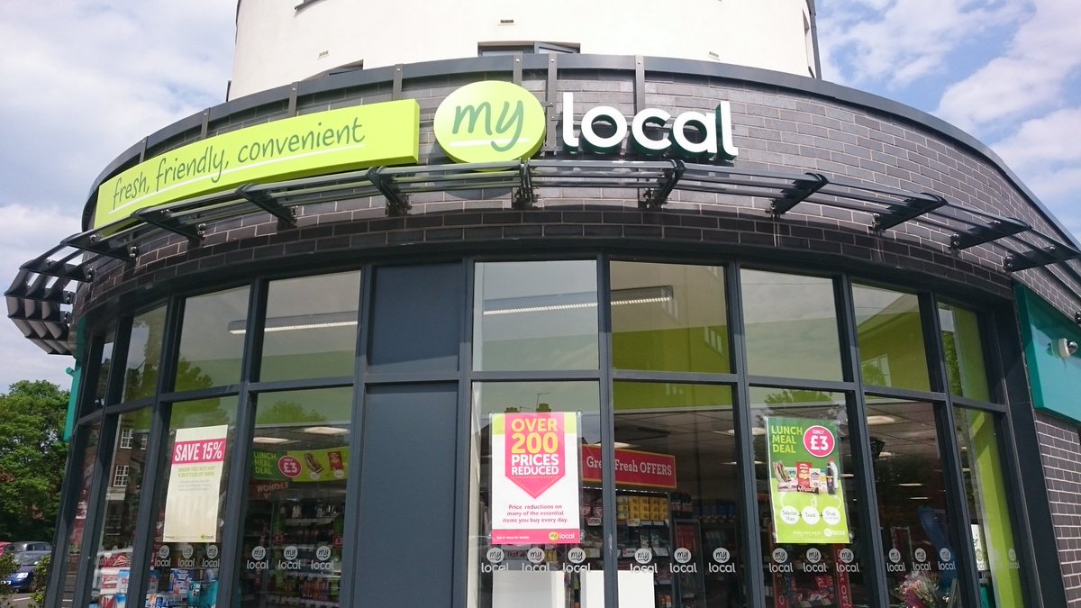 The ☀ is out at MyLocal Southampton City Gateway 
Pop in and see our GREAT OFFERS
@PaulalanDennis