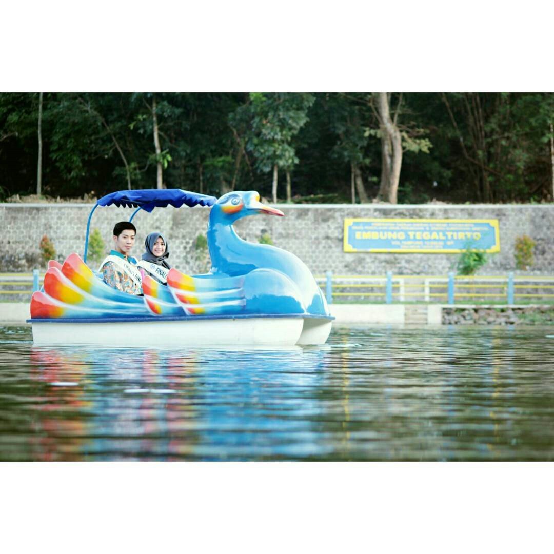 Embung Tegaltirto Berbah Sleman
Embung yang baru akan diresmikan esok tanggal 21 mei 2016.
📷 : ridho_rifhani