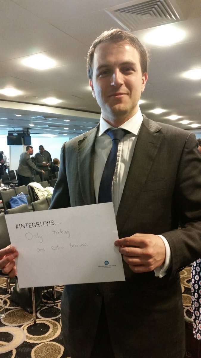 MZMG16's tweet photo. #IPSC2016 #Integrityis #funwithjames @ESUdebate @theESU https://t.co/9dGzynBZ23
