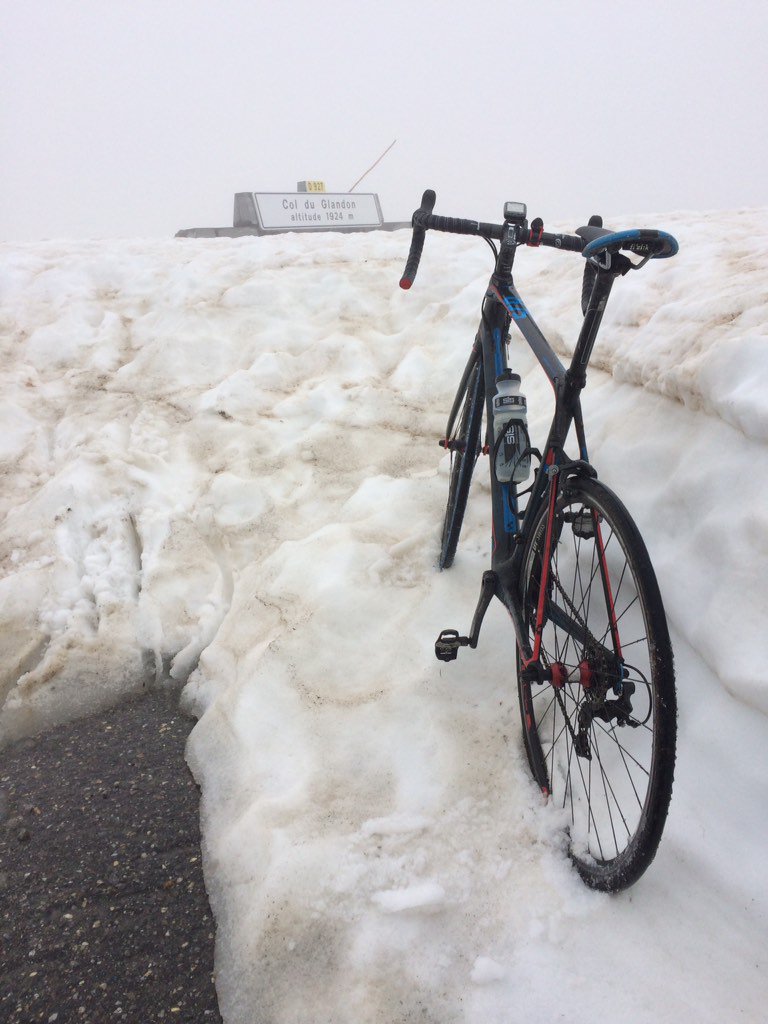 A little chilly on the Glandon today...