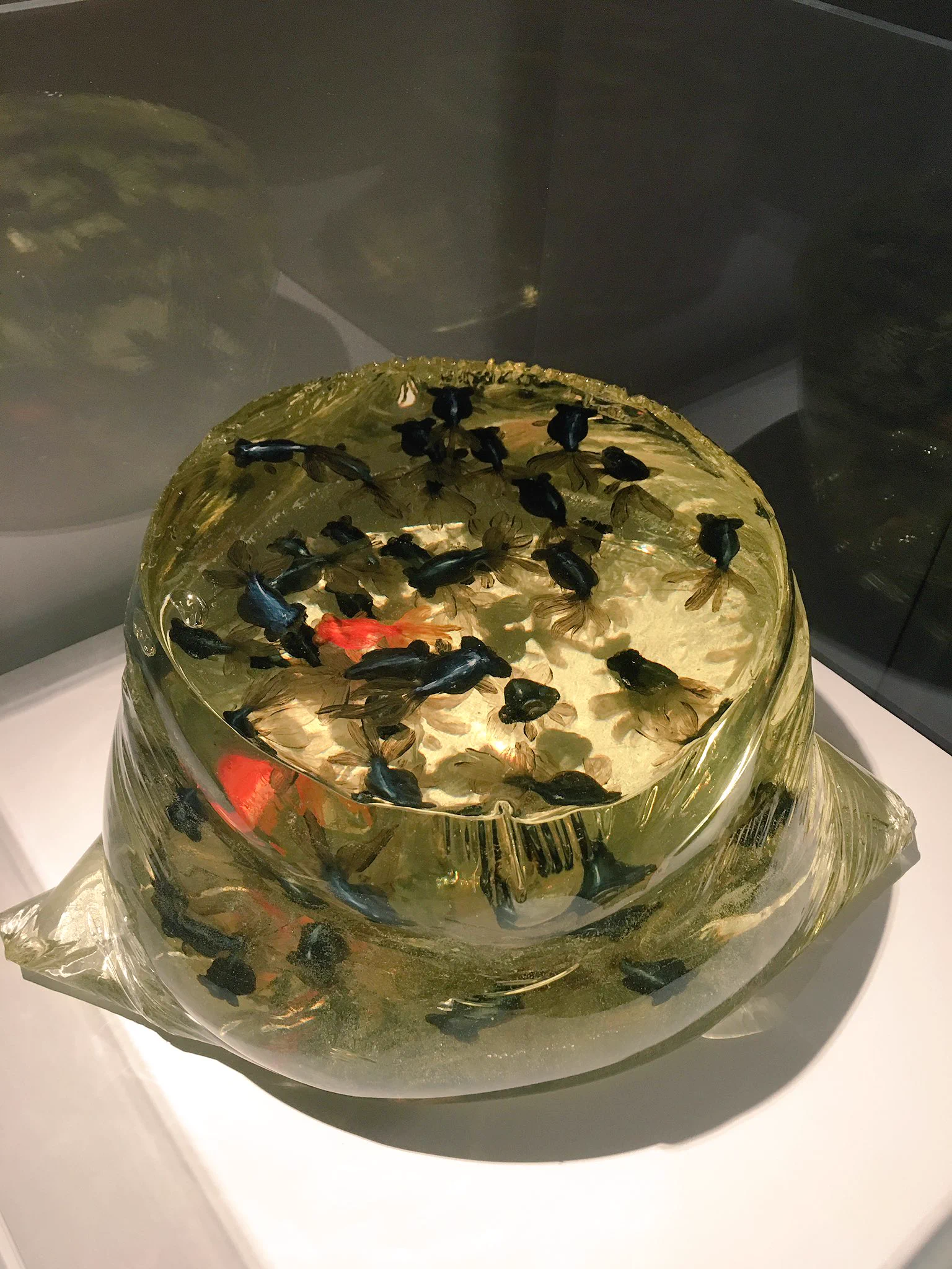 金魚養画場の作品が職人技がかかってて美しすぎるｗｗｗ