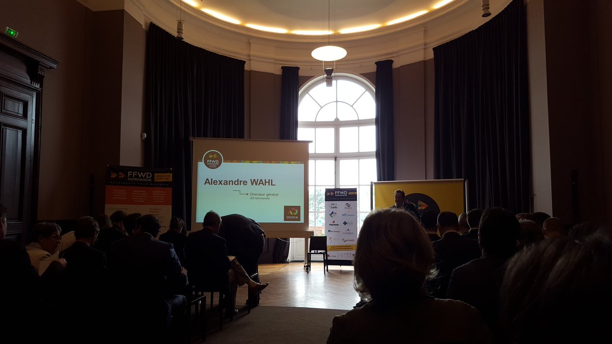 nicolascazard's tweet photo. Le #FFWDAY de la saison 2 c'est maintenant à Deauville @FFWDNormandie https://t.co/vA722S42Pq