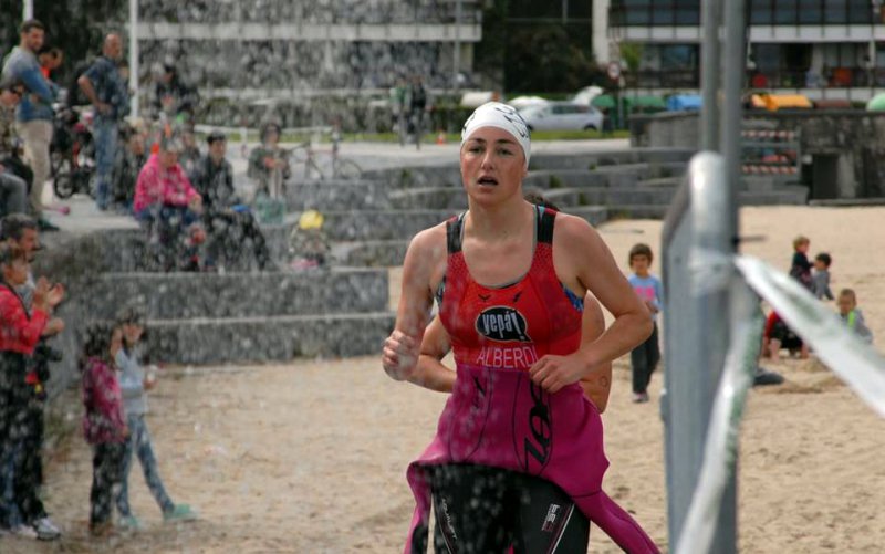 Bi triatloi egingo dituzte bihar #Hondarribia|n: bit.ly/1TaqfwN <a href="/BiosnarTK1/">Biosnar TK</a>  x.com/hondarribihitz…