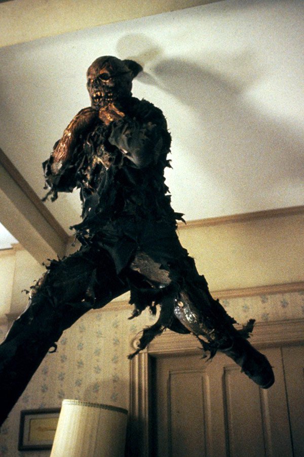 Tee Twitterissa 13日の金曜日part7 新しい恐怖 シリーズの中でもジェイソンxと同様に異色の作品として扱われているのがこの本作品 往年のシリーズでは毎度のことパリピ達を血祭りにあげてたジェイソンさんだけど 本作では超能力少女と戦っちゃうよ T Co