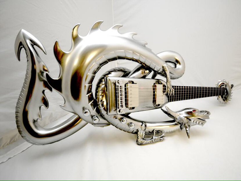 EmeraldGuitars's tweet photo. #bahamut #leehom #LeehomWang #emeraldguitars #customguitar #FlashbackFriday #madeinireland #irishbusiness #donegal https://t.co/EQ7Ndckf8o