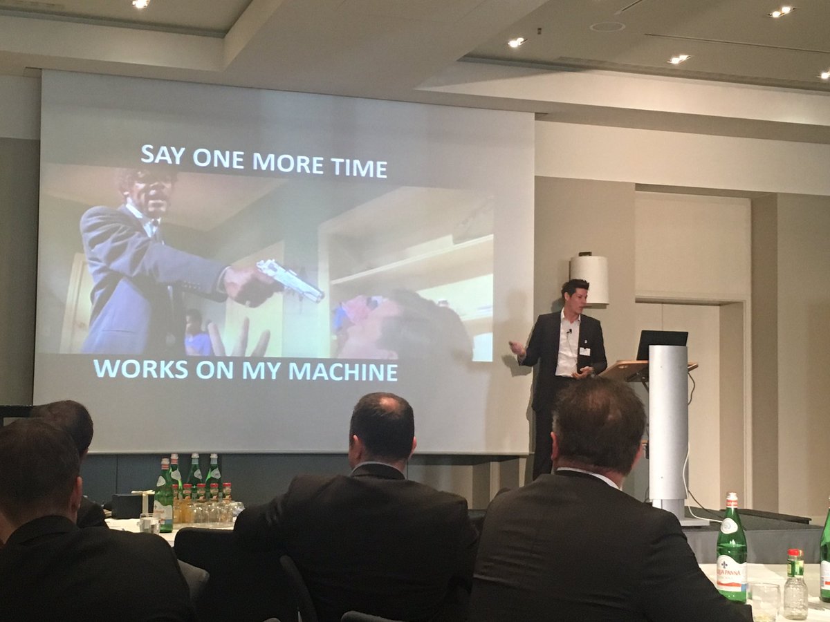 StDKeil's tweet image. Interessante Diskussion auf dem #hspsummit der @vogelitakademie  klingen aus. Natürlich mit #containervirtualization
