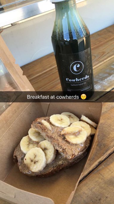Post yoga breakfast down at @CowherdsVegCafe could have sat chatting in the sun with you guys all day<a class="tags" target="_blank" title="On Twitter" href="/?out=eyJ0eXAiOiJKV1QiLCJhbGciOiJIUzUxMiJ9.eyJpYXQiOjE3MjA1MTQ4MzcsImlzcyI6InR3cG9ybnN0YXJzLmNvbSIsIm5iZiI6MTcyMDUxNDgzNywiZXhwIjoxNzUyMDUwODM3LCJyZWRpcmVjdF91cmwiOiJodHRwczovL3R3aXR0ZXIuY29tL0Nvd2hlcmRzVmVnQ2FmZSJ9._5vYhEzV5bjTjeMoH_HV3C4LdhLE1mFs0dGUwJ8afGt5El_yVorLzH-sQUJB81CvTyyVujz7EXkxKSS_-Qp3xw">@CowherdsVegCafe</a>