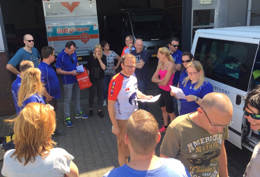 Klaar om op pad te gaan. Hamburg here we come! #Roparun #team179