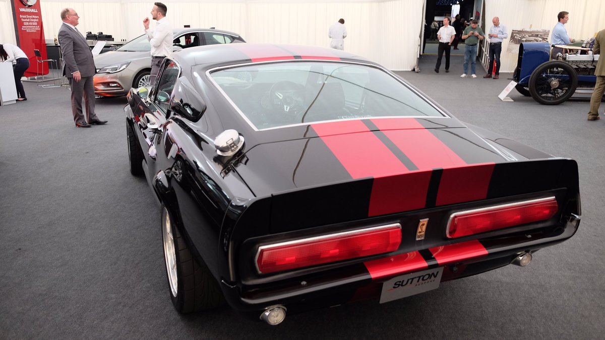 clivesutton's tweet photo. #flashbackfriday to the #londonmotorshow showcasing our Shelby Gt500#clivesutton #suttonbespoke https://t.co/Jus8gmMJWD