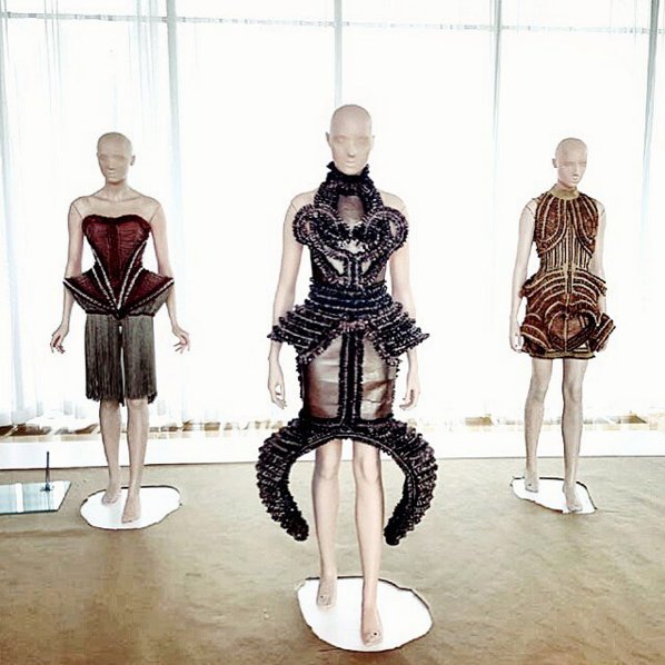 Loews_Hotels's tweet photo. Fashionistas: its the last weekend to see Iris van Herpen #inspiring work at @HighMuseumOfArt #Atlanta #LoewsAtlanta https://t.co/t60vqO5AF7