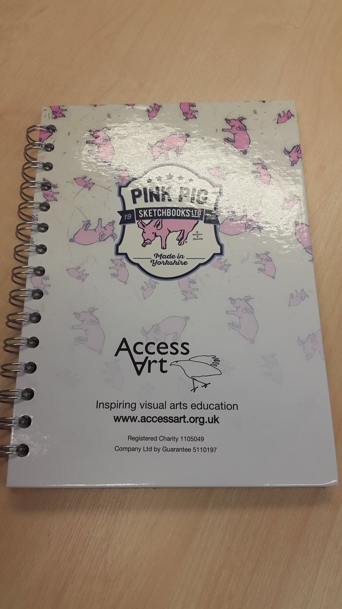 creativefront's tweet image. Thank you @accessart for the lovely gift today. Always good to see you.  #pinkpig #sketchbook