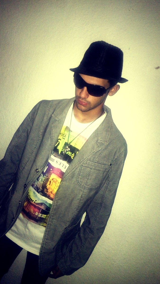 dylan schroeder (@dylan1999ivor) on Twitter photo 