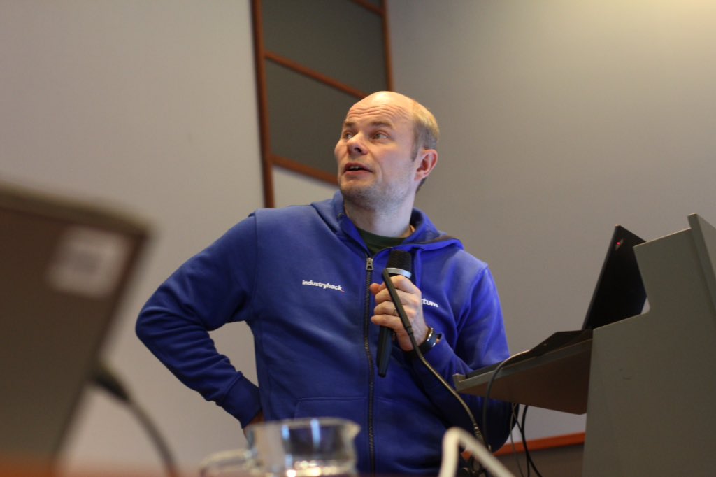 kukkoeer's tweet photo. #fortumhack https://t.co/8BWWVaCOft