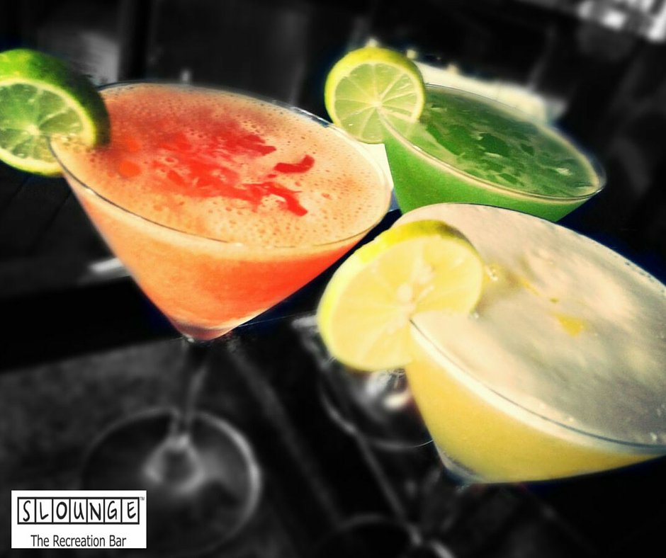 LemonTreeHotels's tweet image. Happier Hours at Slounge - Pay for one and the second one is on us! Timings: 5:30 pm - 8:00 pm l 10:30 pm - 12:45 am