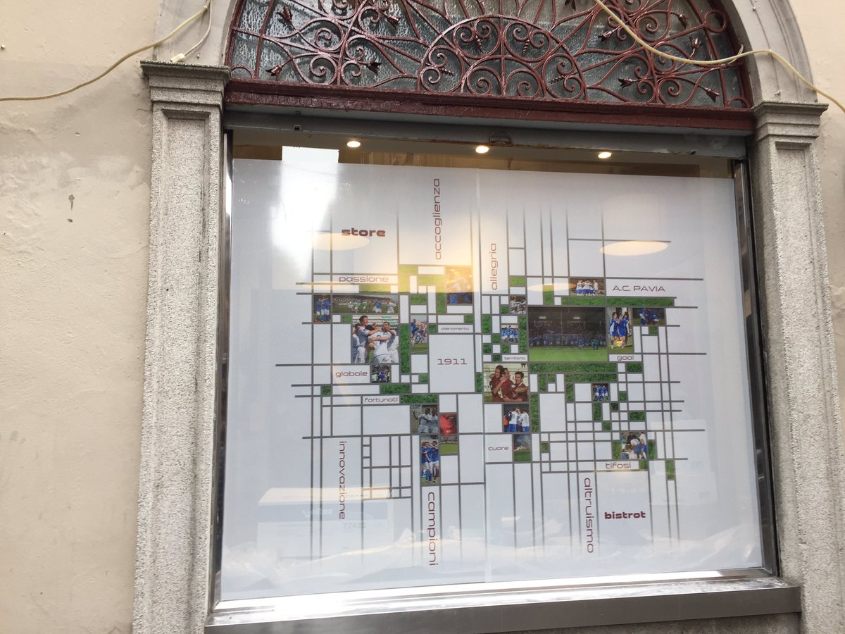acpavia1911's tweet photo. In piazza Vittoria è quasi ora di Casa Pavia... Vi aspettiamo alle 18.30!!
#pavia #ACPV1911 #paviacalcio #forzapavia https://t.co/B3DJhbq2vC
