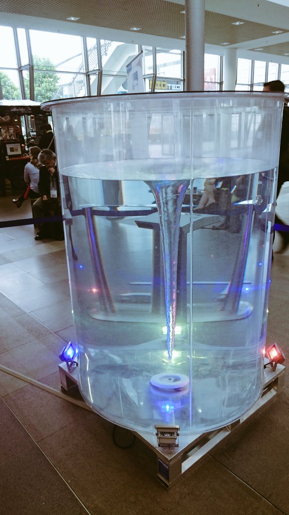 tAnaSci's tweet image. In a spin at #analytica2016 @analyticaFair #SpinToWin